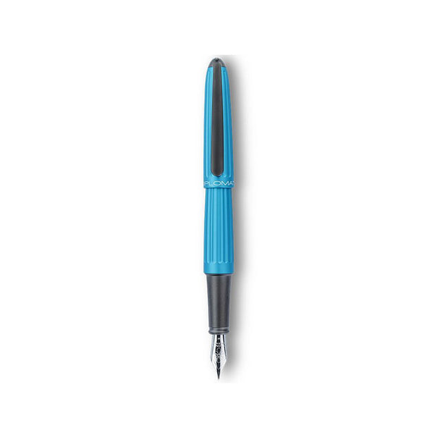Diplomat Aero Fountain Pen, Turquoise - M (Medium Nib)